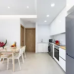 Apartment Attika *