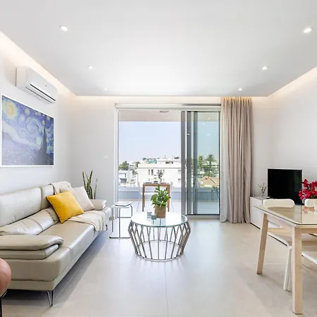 Apartment Attika Strovolos